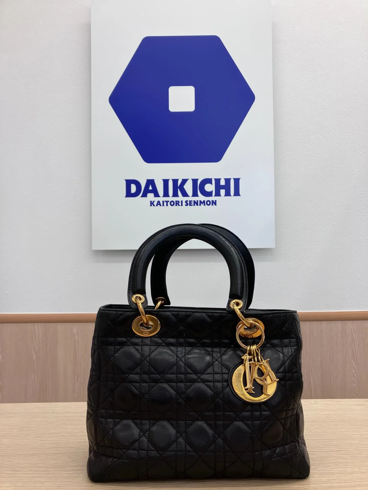 ✨ディオールバック✨